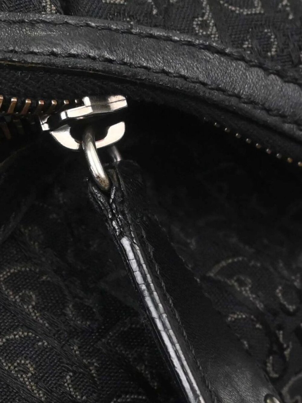 Christian Dior Black Trotter Shoulder Bag 15-BO-0057 196970 - Picture 12 of 16